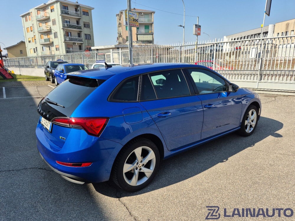 Skoda Scala usata a Milano (5)