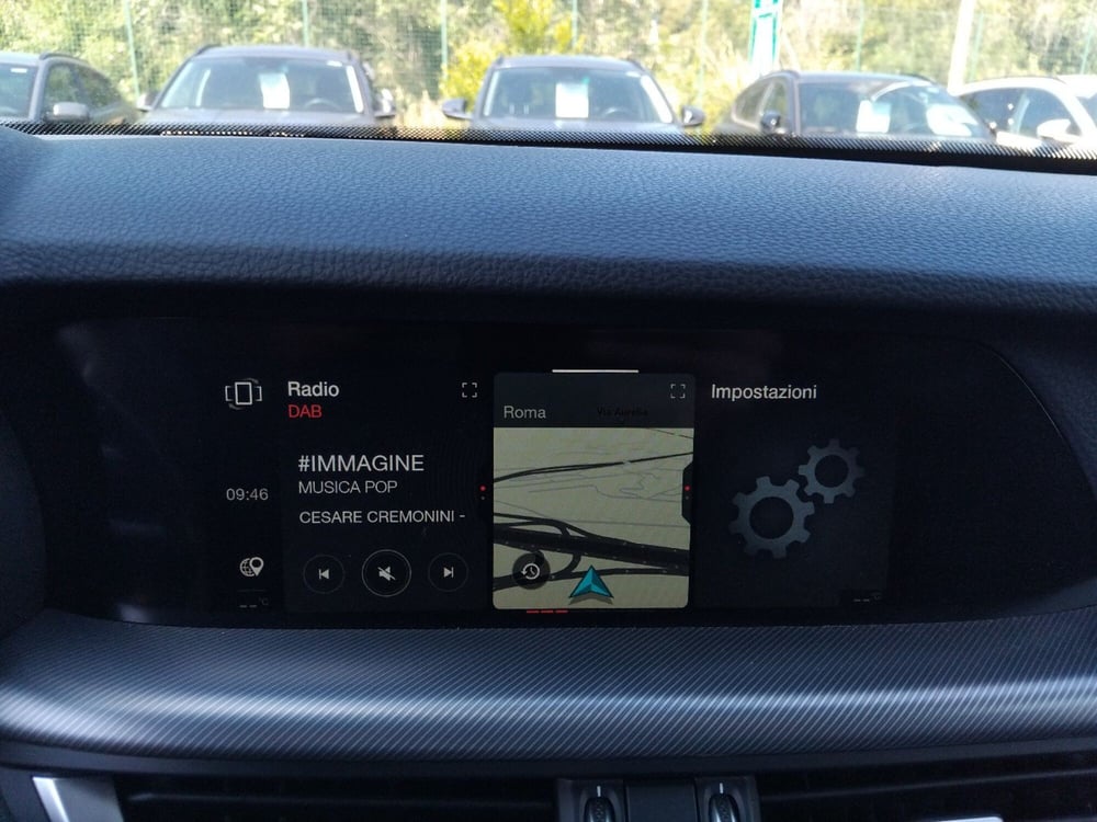 Alfa Romeo Stelvio usata a Latina (19)