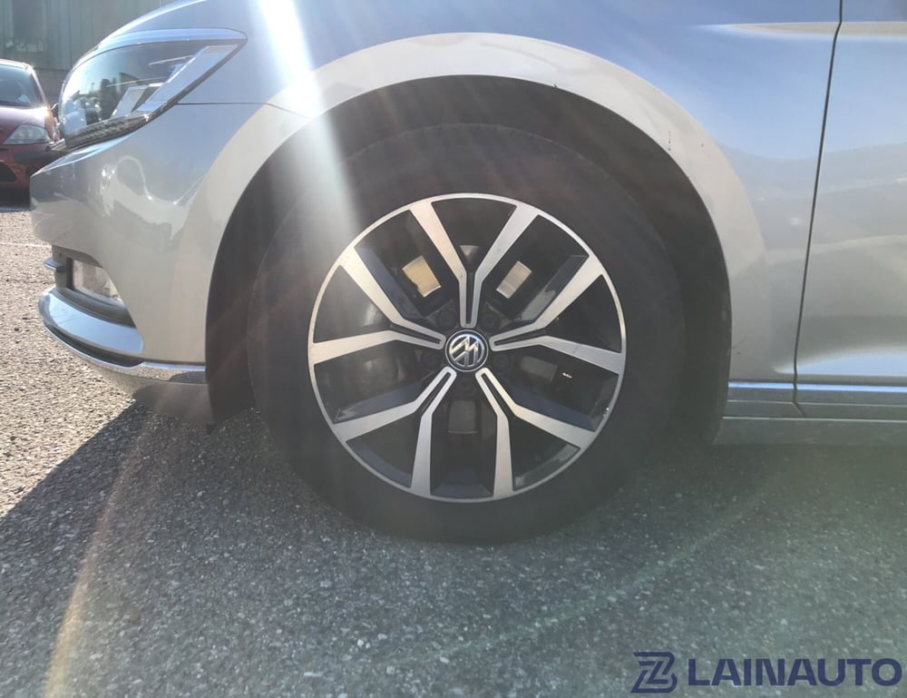 Volkswagen Passat usata a Milano (13)