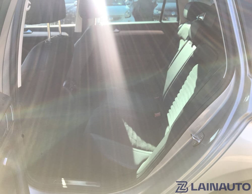 Volkswagen Passat usata a Milano (15)