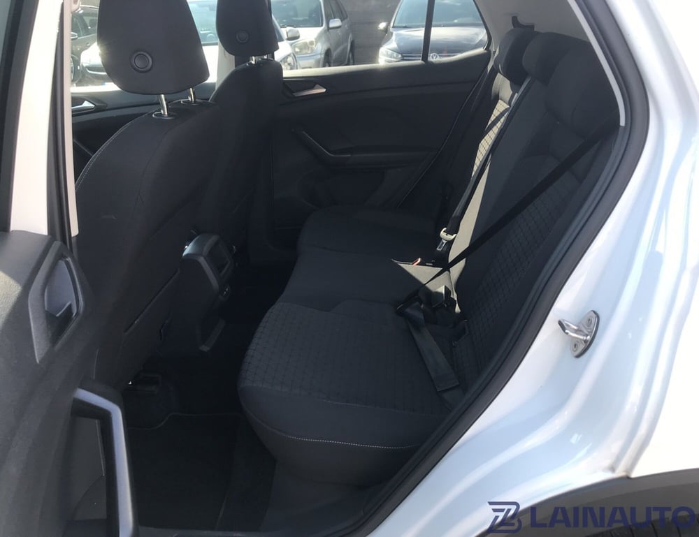 Volkswagen T-Cross usata a Milano (15)