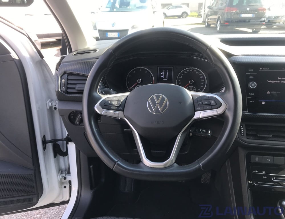 Volkswagen T-Cross usata a Milano (17)