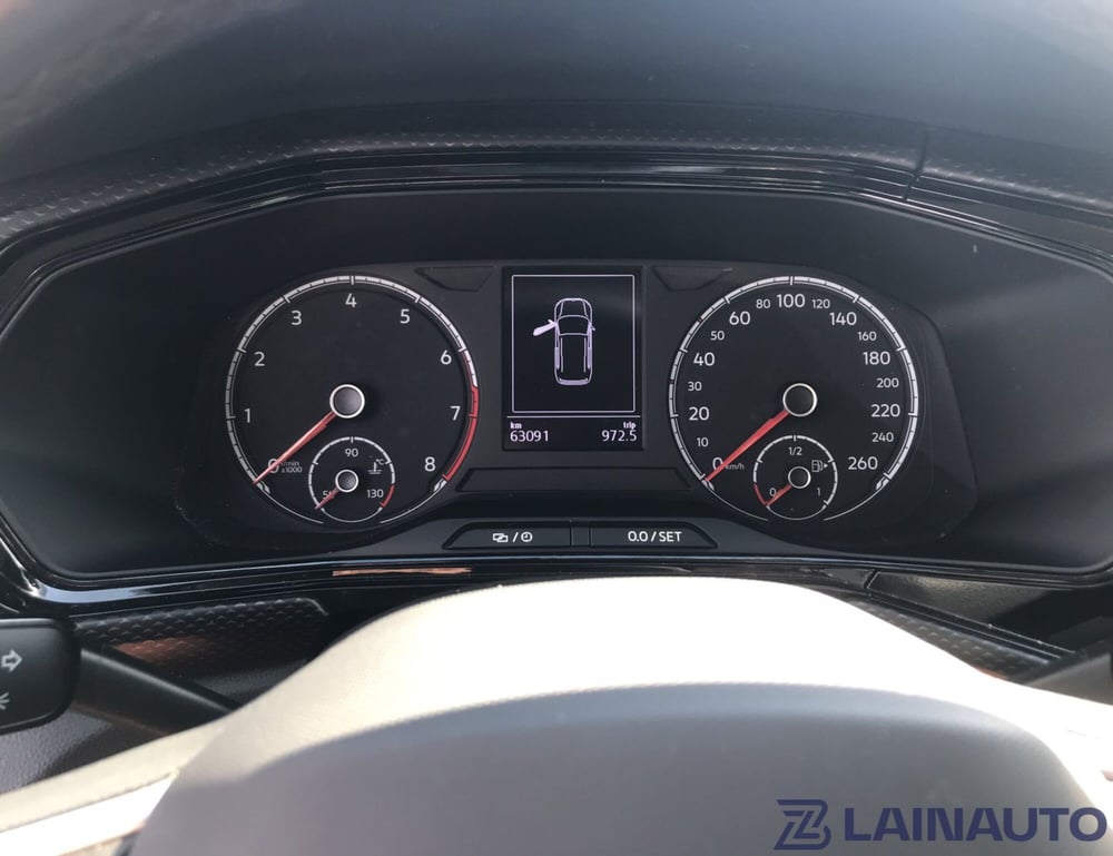 Volkswagen T-Cross usata a Milano (19)
