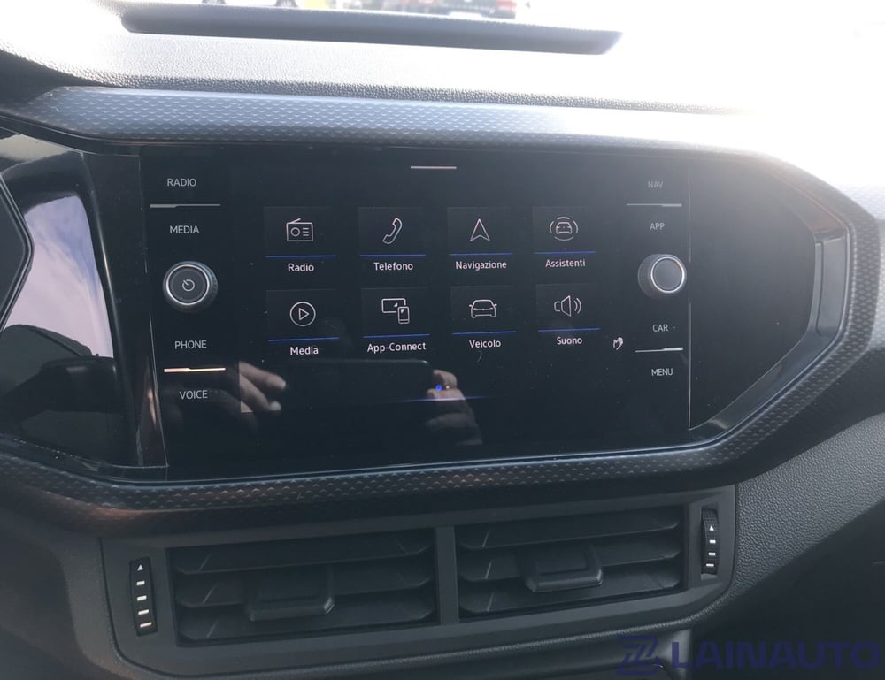 Volkswagen T-Cross usata a Milano (20)