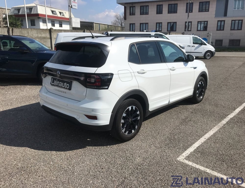 Volkswagen T-Cross usata a Milano (5)