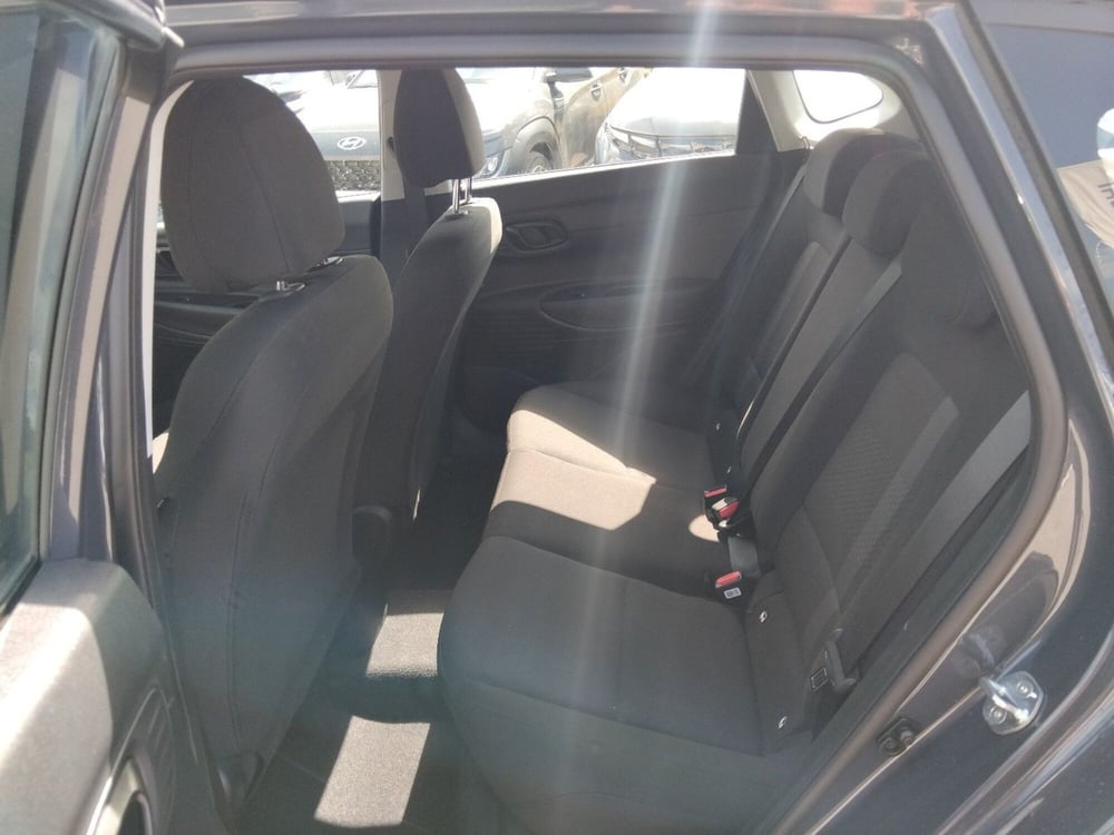 Hyundai i20 usata a Roma (12)