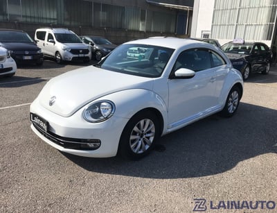 Volkswagen Maggiolino 2.0 TDI Design BlueMotion Technology del 2016 usata a Lainate