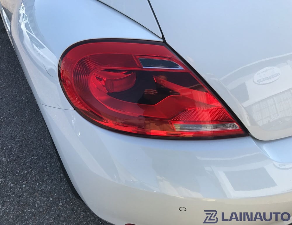 Volkswagen Maggiolino usata a Milano (11)