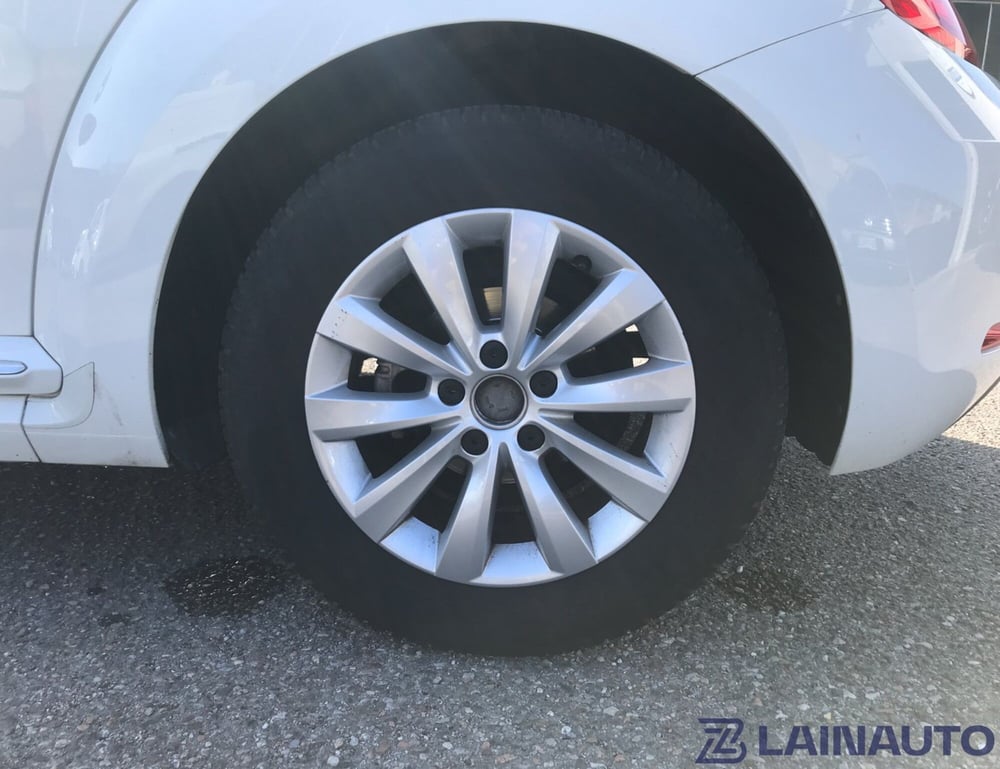 Volkswagen Maggiolino usata a Milano (12)