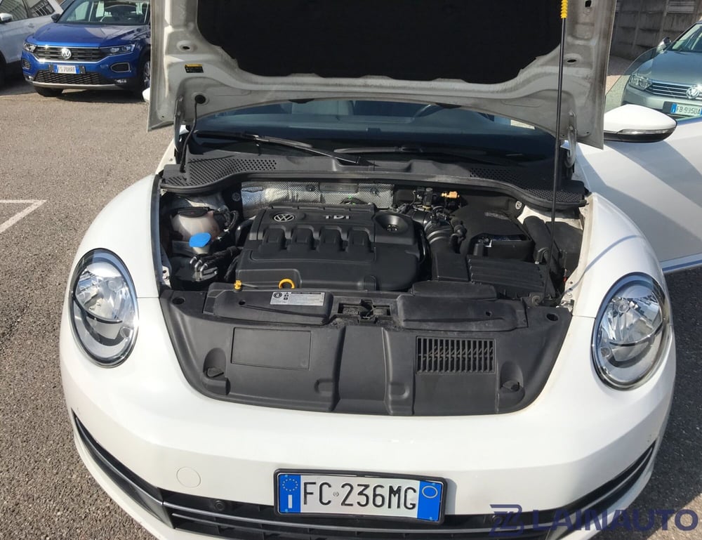 Volkswagen Maggiolino usata a Milano (13)
