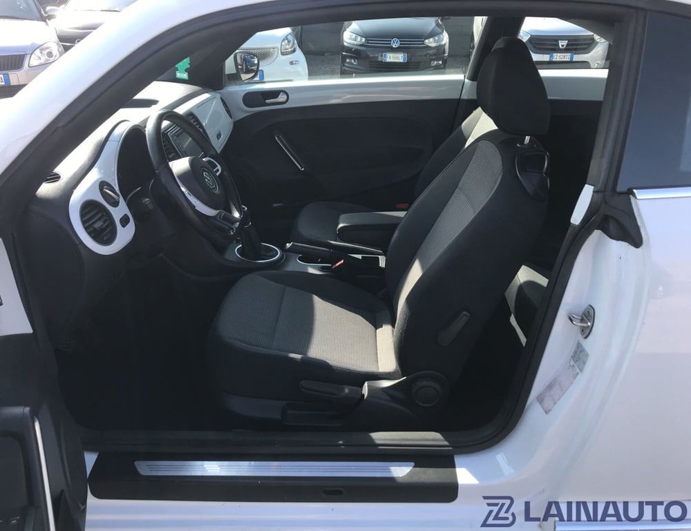 Volkswagen Maggiolino usata a Milano (14)