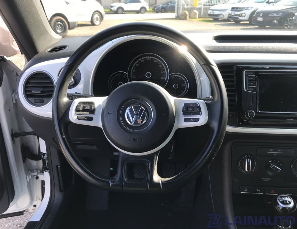 Volkswagen Maggiolino usata a Milano (17)