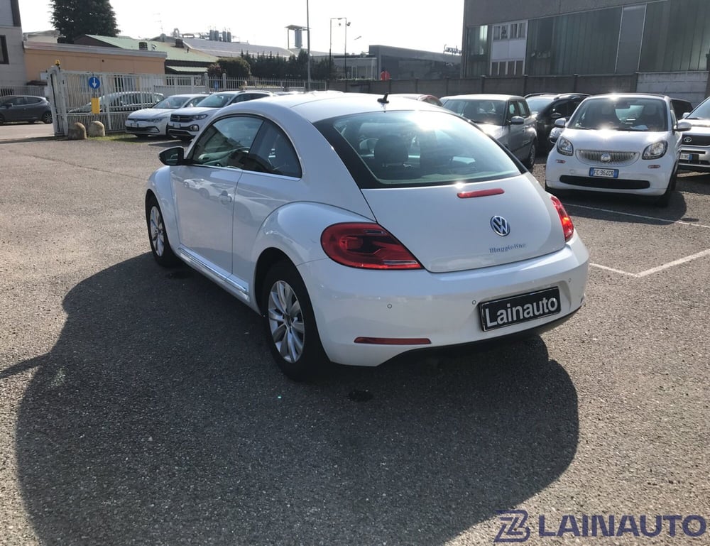 Volkswagen Maggiolino usata a Milano (7)
