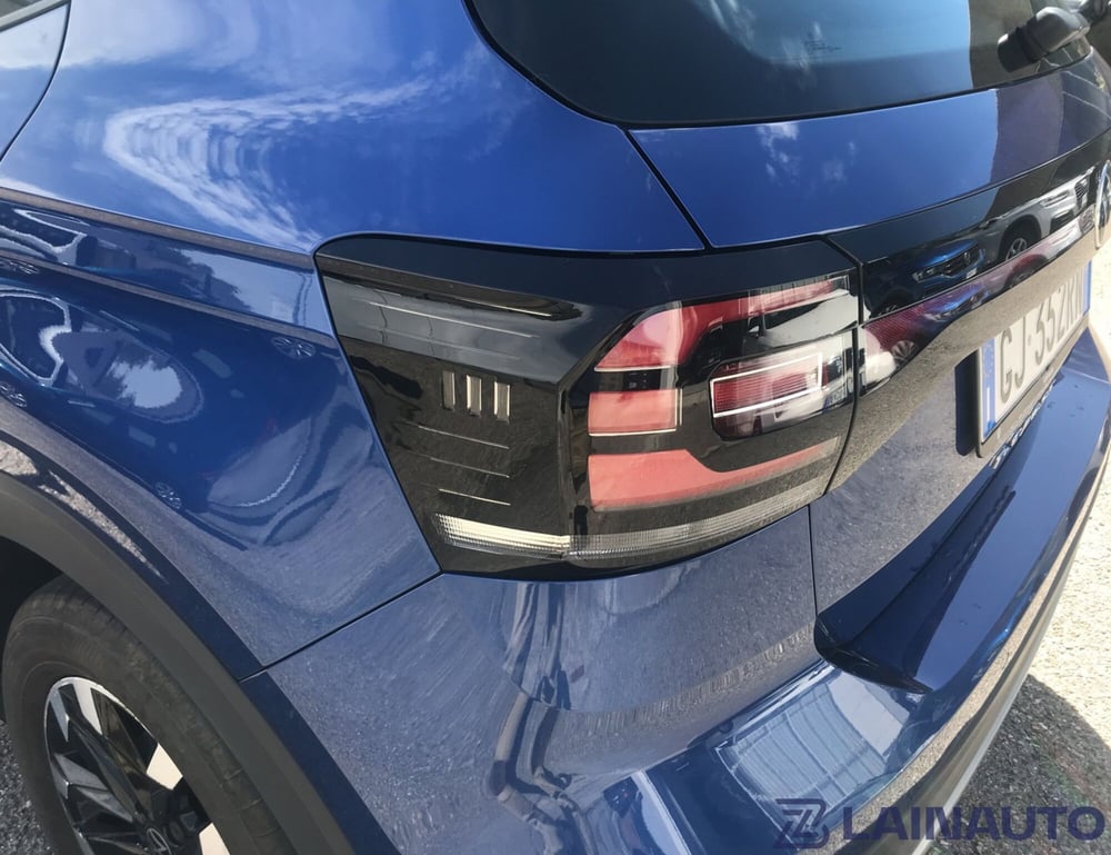Volkswagen T-Cross usata a Milano (11)
