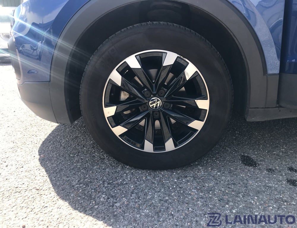Volkswagen T-Cross usata a Milano (13)