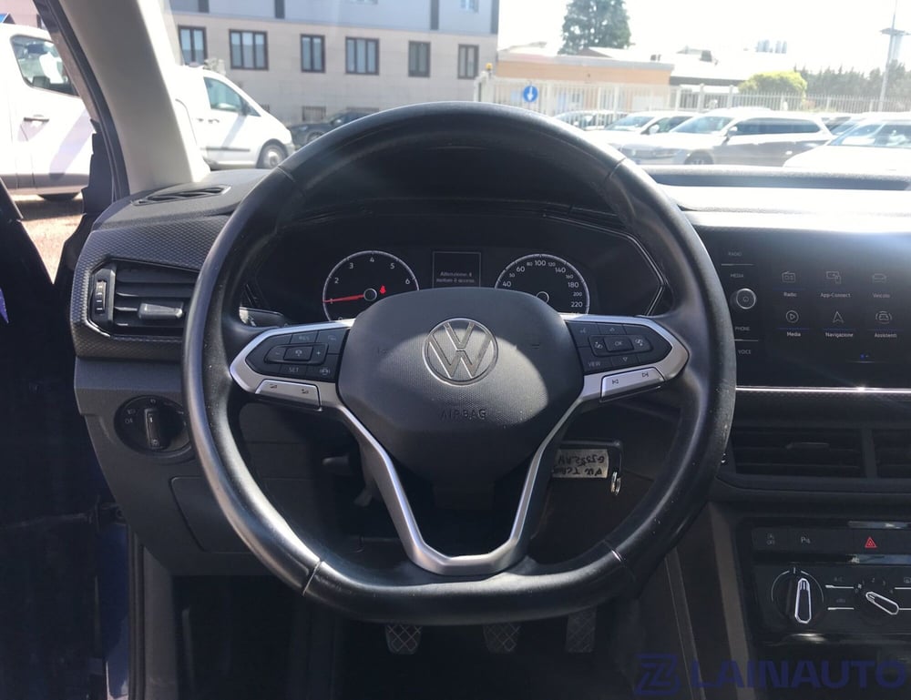 Volkswagen T-Cross usata a Milano (18)