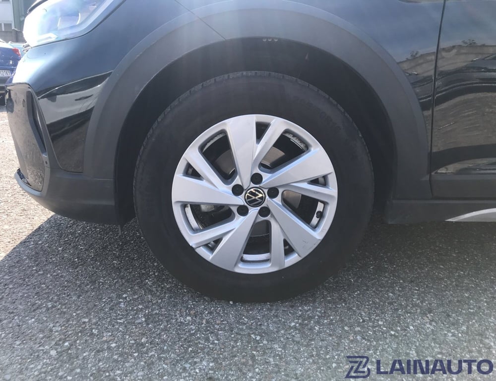 Volkswagen Taigo usata a Milano (13)