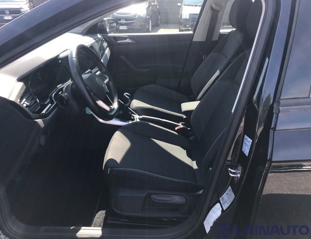 Volkswagen Taigo usata a Milano (14)