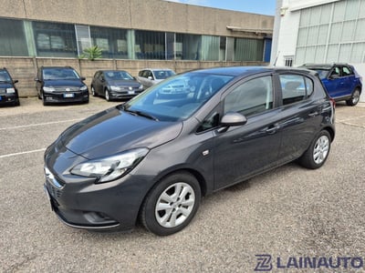 Opel Corsa Coup&eacute; 1.2 Van del 2016 usata a Lainate
