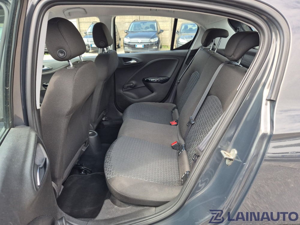 Opel Corsa Coupé usata a Milano (15)