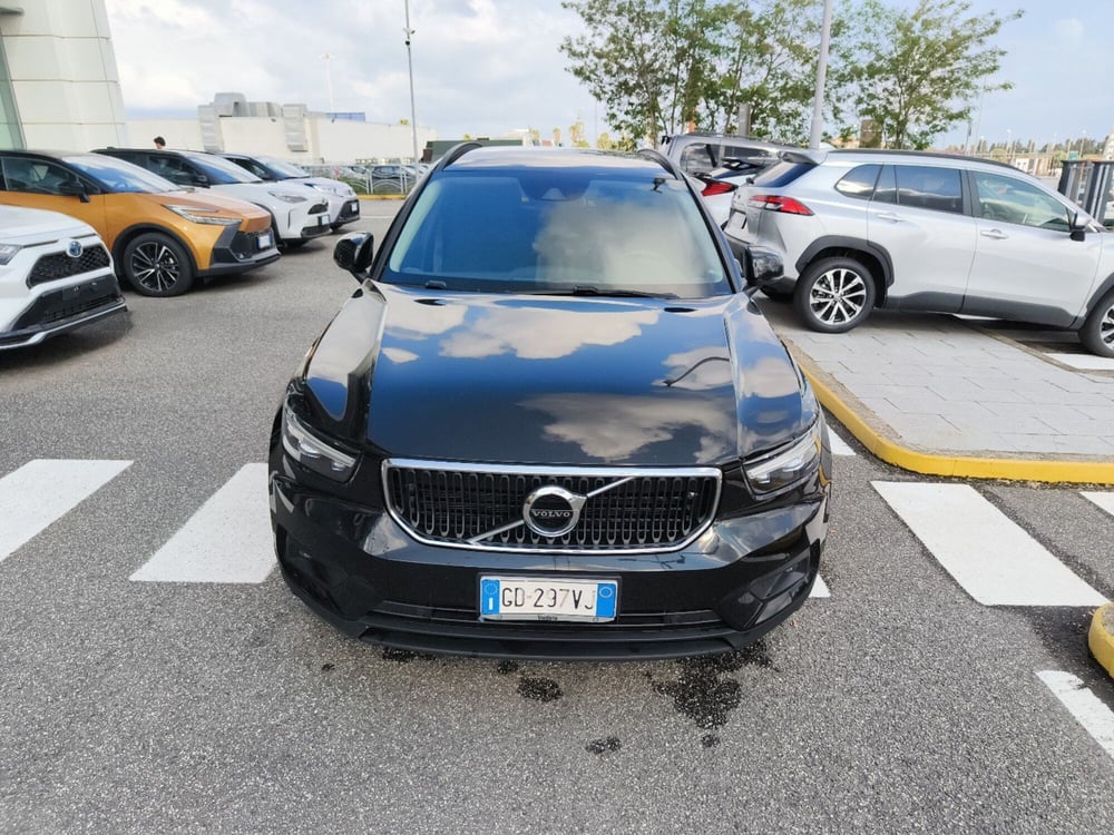 Volvo XC40 usata a Reggio Calabria (8)