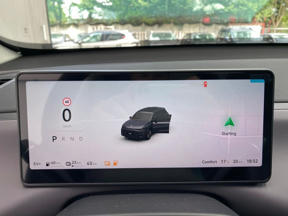 Leapmotor C10 nuova a Milano (12)