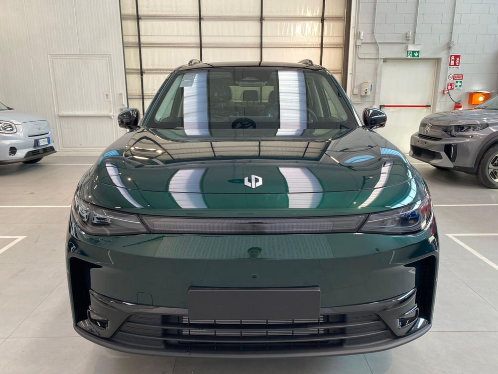 Leapmotor C10 nuova a Milano (8)
