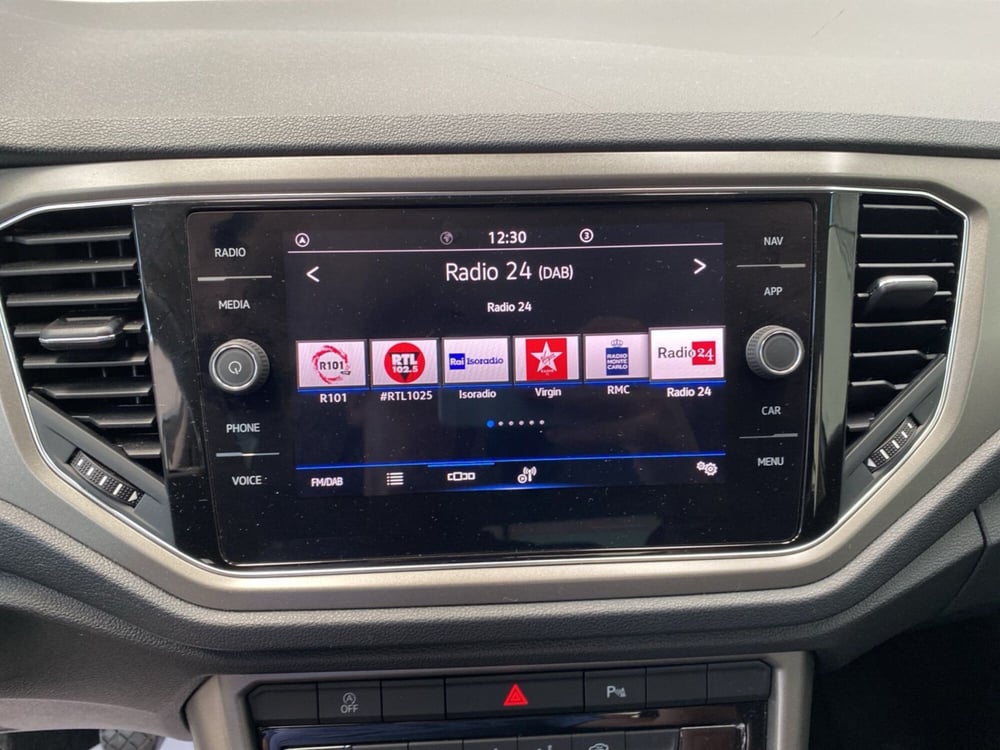 Volkswagen T-Roc usata a Milano (16)