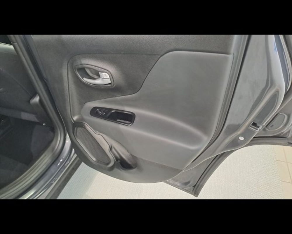 Jeep Renegade usata a Aosta (20)