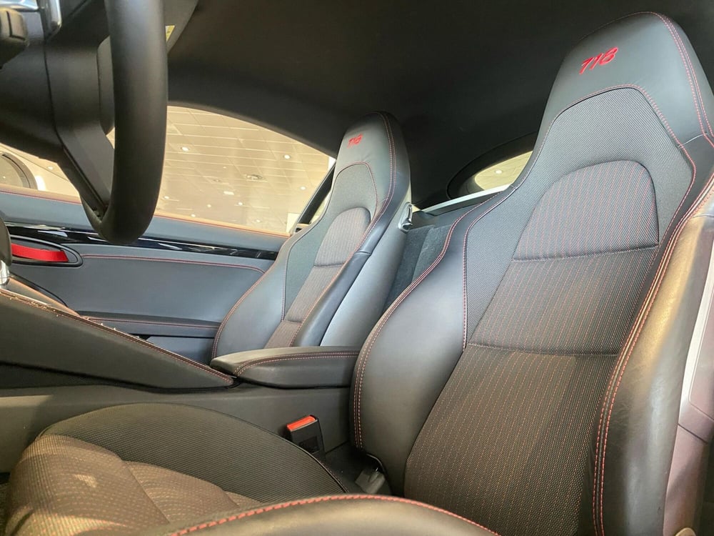 Porsche 718 Cayman  usata a Firenze (14)