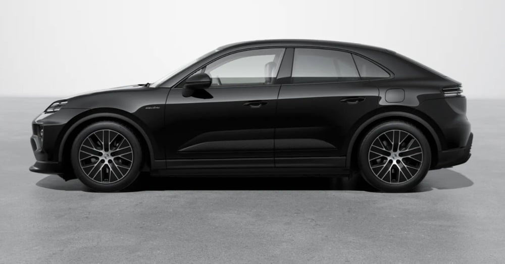 Porsche Macan nuova a Firenze (2)