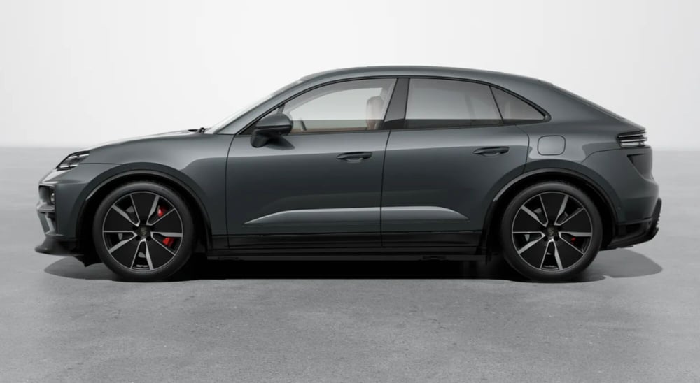 Porsche Macan nuova a Firenze (2)