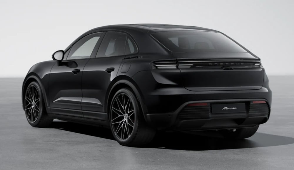 Porsche Macan nuova a Firenze (3)