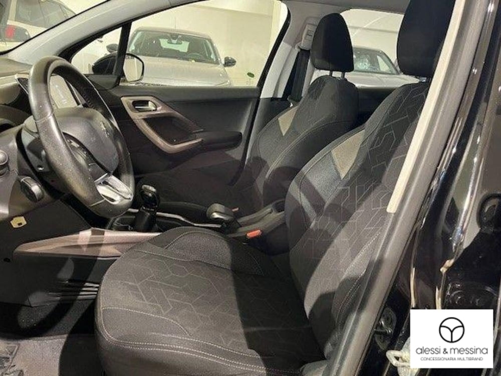 Peugeot 208 usata a Catania (7)