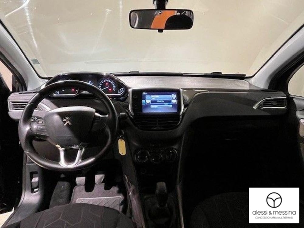 Peugeot 208 usata a Catania (9)