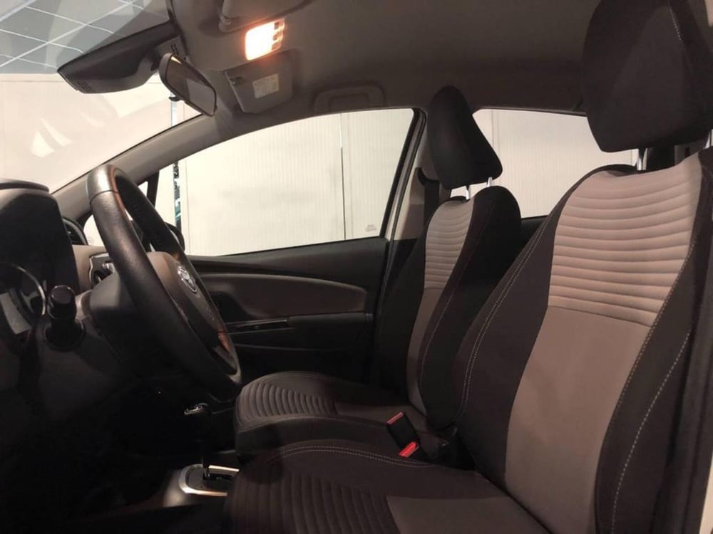 Toyota Yaris Cross usata a Torino (9)