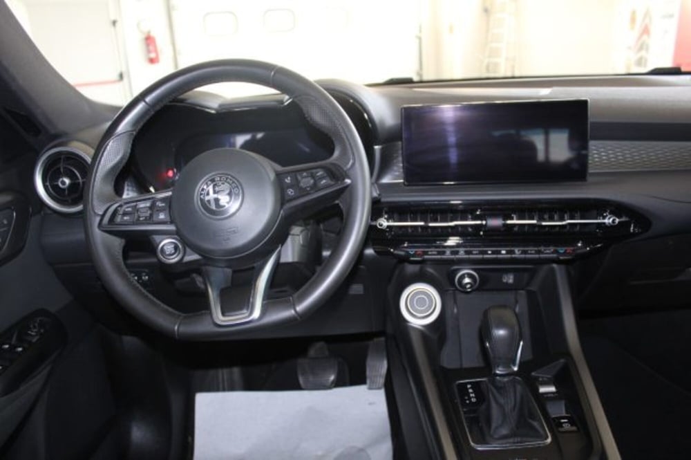 Alfa Romeo Tonale usata a Terni (11)
