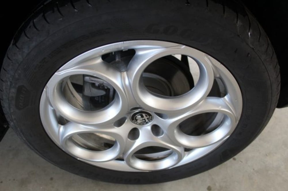 Alfa Romeo Tonale usata a Terni (15)