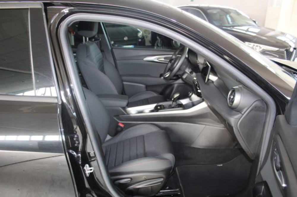 Alfa Romeo Tonale usata a Terni (8)