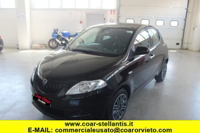 Lancia Ypsilon 1.0 FireFly 5 porte S&amp;S Hybrid Gold Plus del 2024 usata a Orvieto