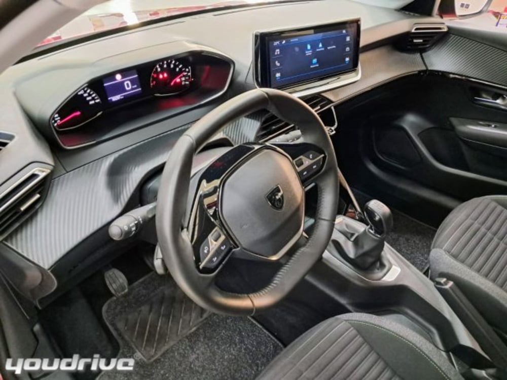 Peugeot 208 usata a Napoli (10)