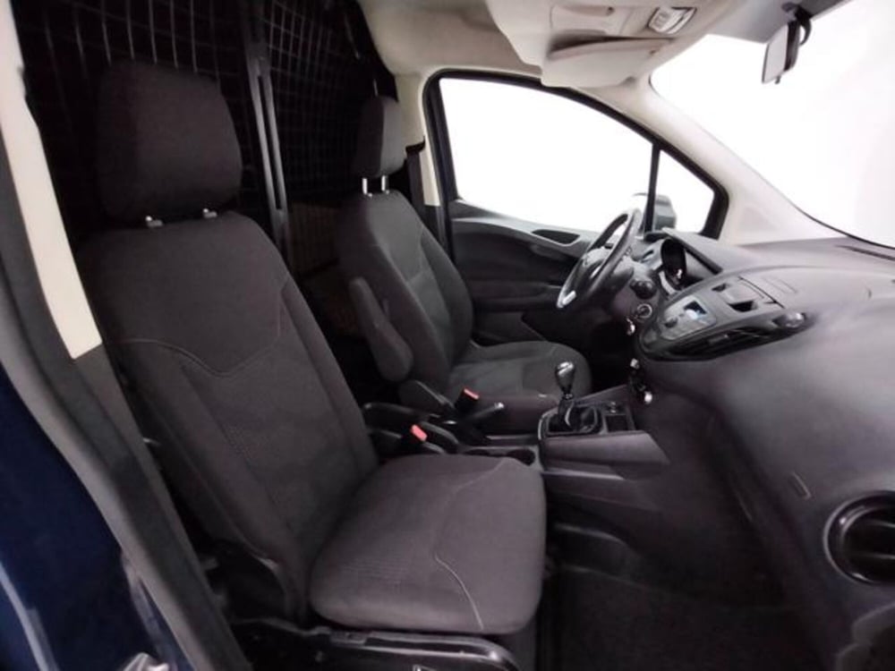 Ford Transit Courier usata a Como (3)