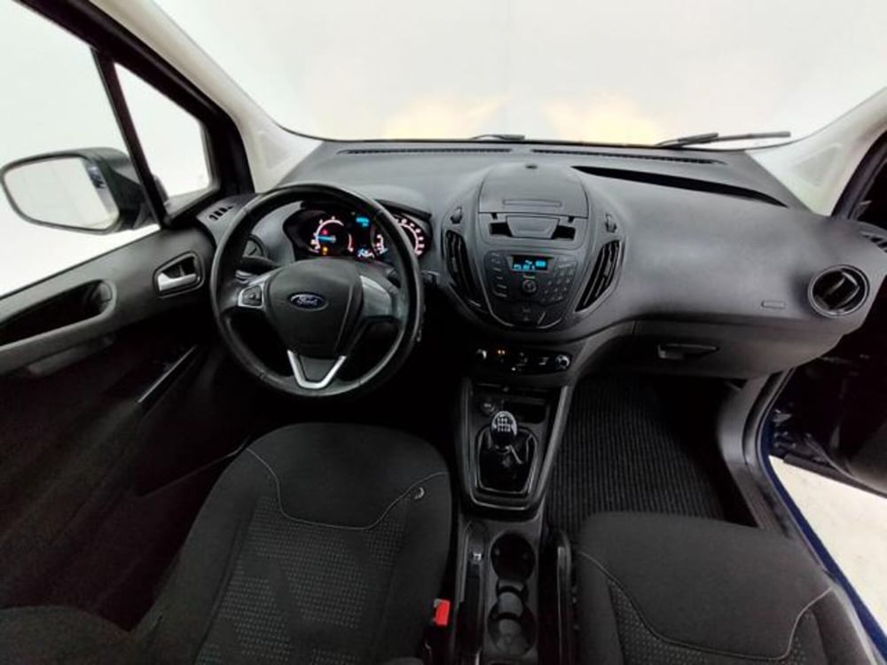 Ford Transit Courier usata a Como (4)