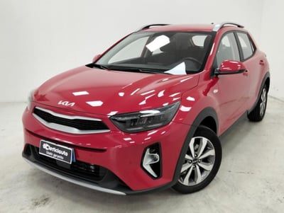 Kia Stonic 1.0 t-gdi mhev Urban 100cv mt del 2024 usata a Lurate Caccivio