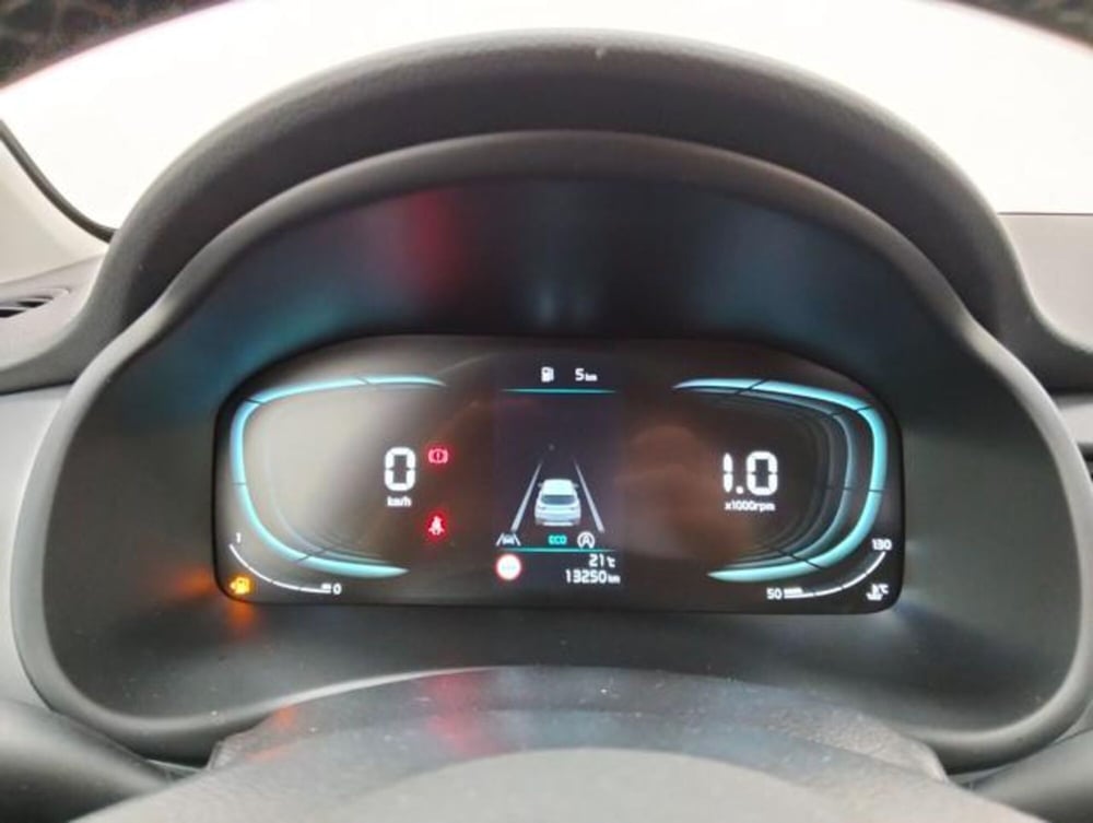 Kia Stonic usata a Como (11)
