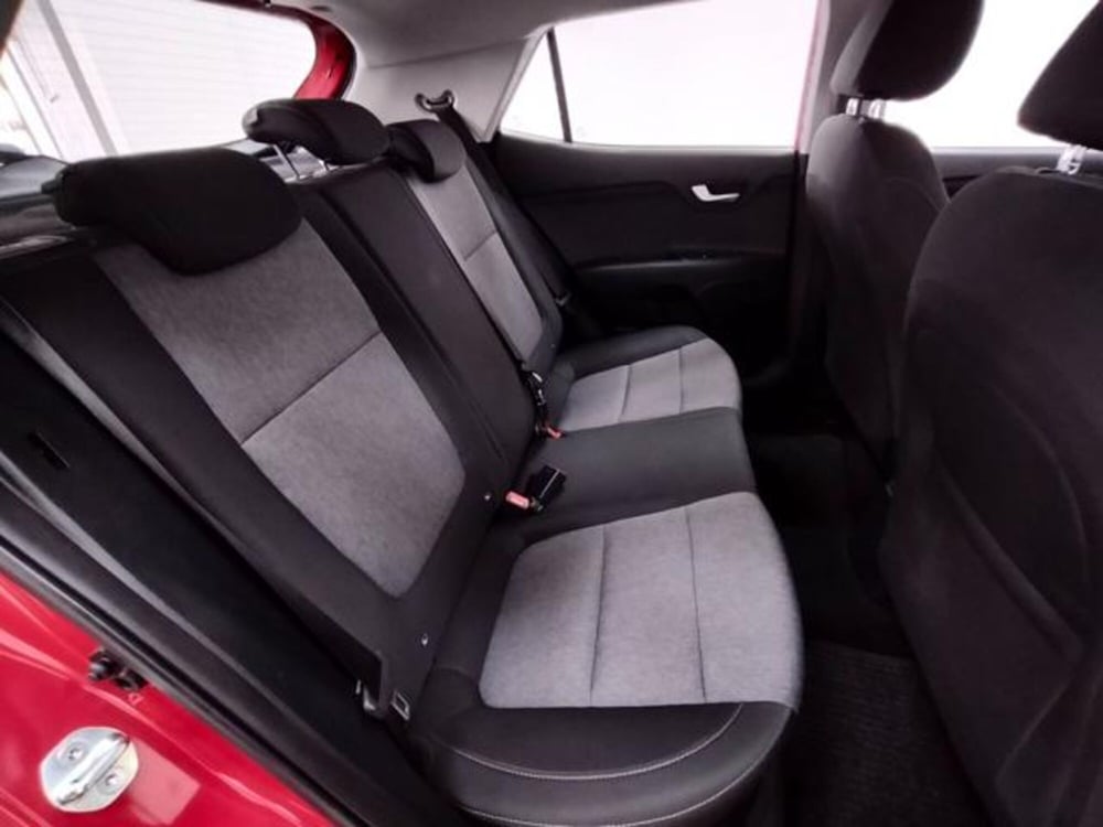 Kia Stonic usata a Como (5)