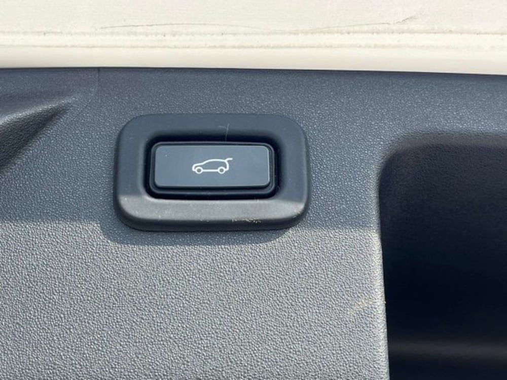 Land Rover Discovery Sport usata a Firenze (18)