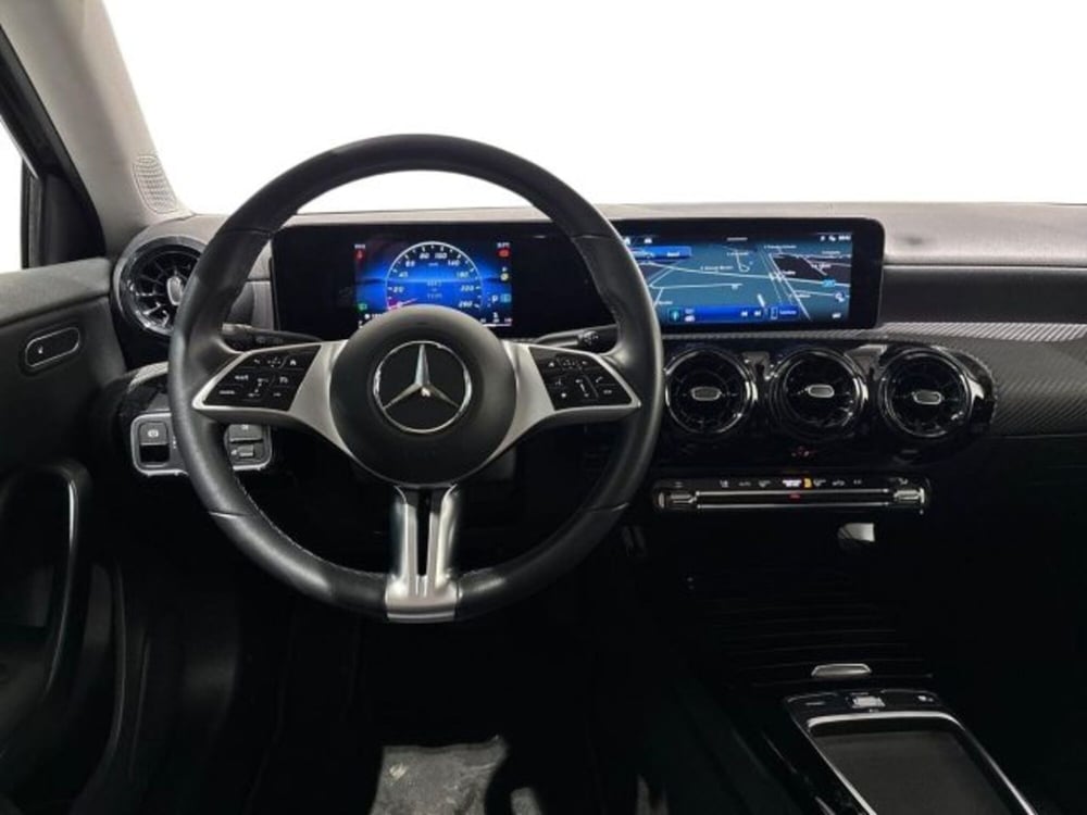 Mercedes-Benz Classe A Sedan usata a Bologna (11)
