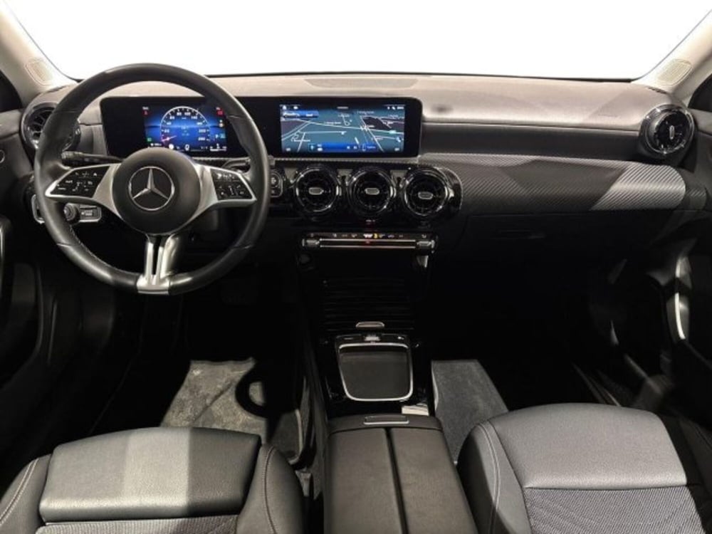 Mercedes-Benz Classe A Sedan usata a Bologna (9)