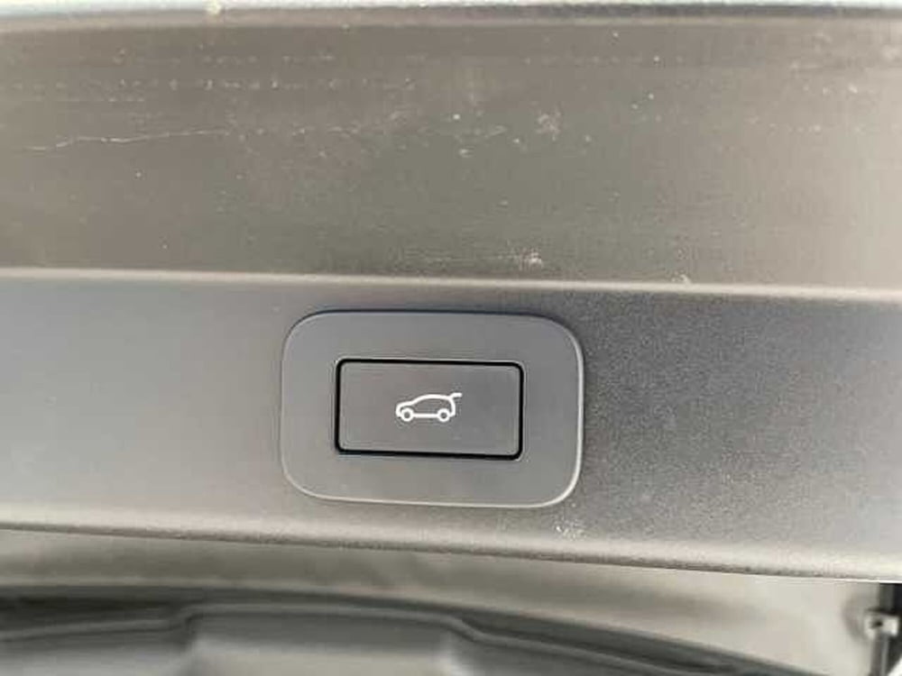 Land Rover Range Rover Sport usata a Ravenna (11)
